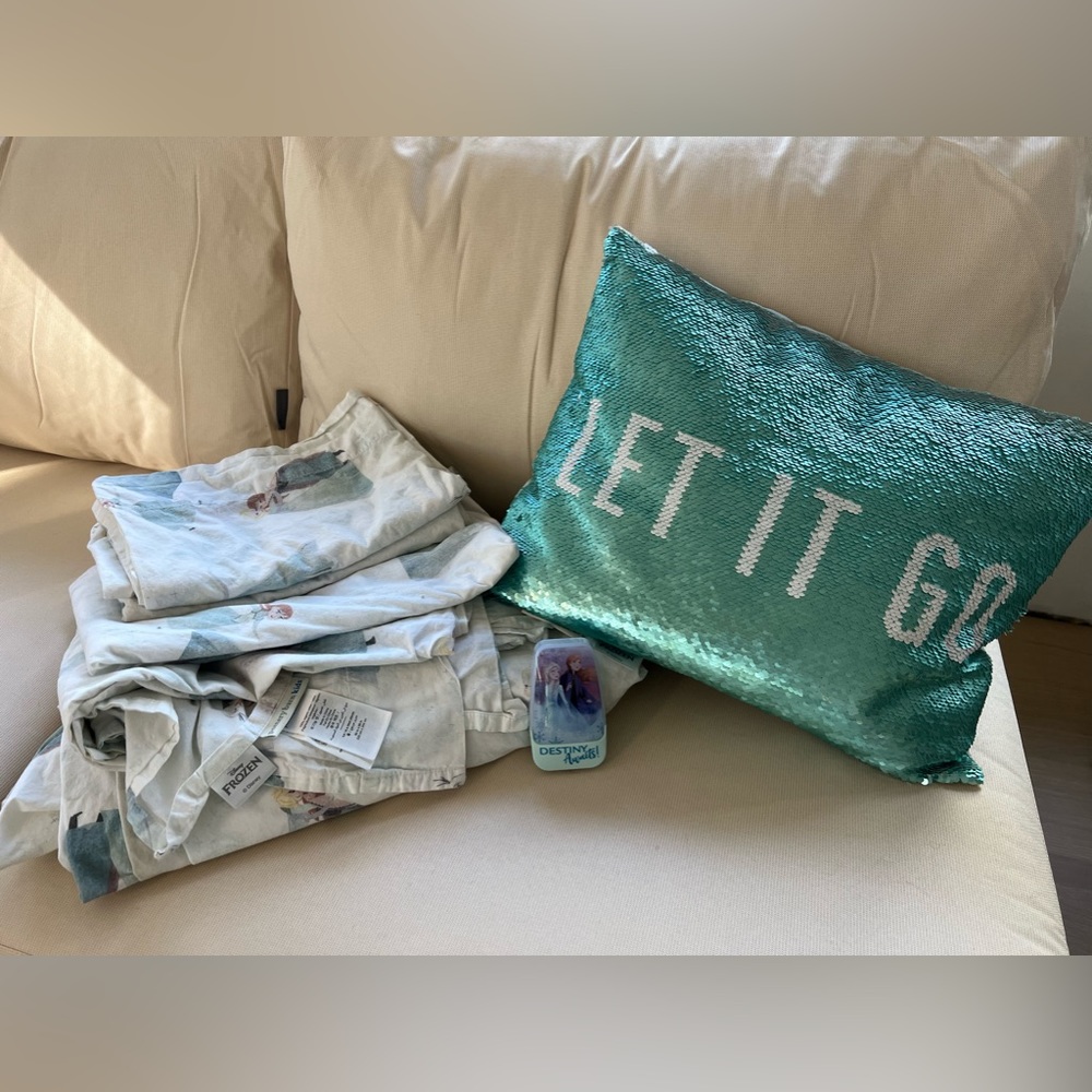 Pottery Barn Frozen Sheets (Full Size) + “Let It Go” Pillow Set